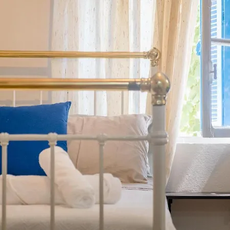 Grandma's Chic In Chania Venetian Harbor