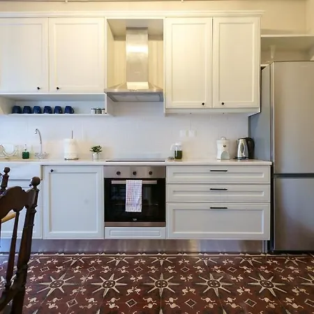 Grandma's Chic In Chania Venetian Harbor 度假居